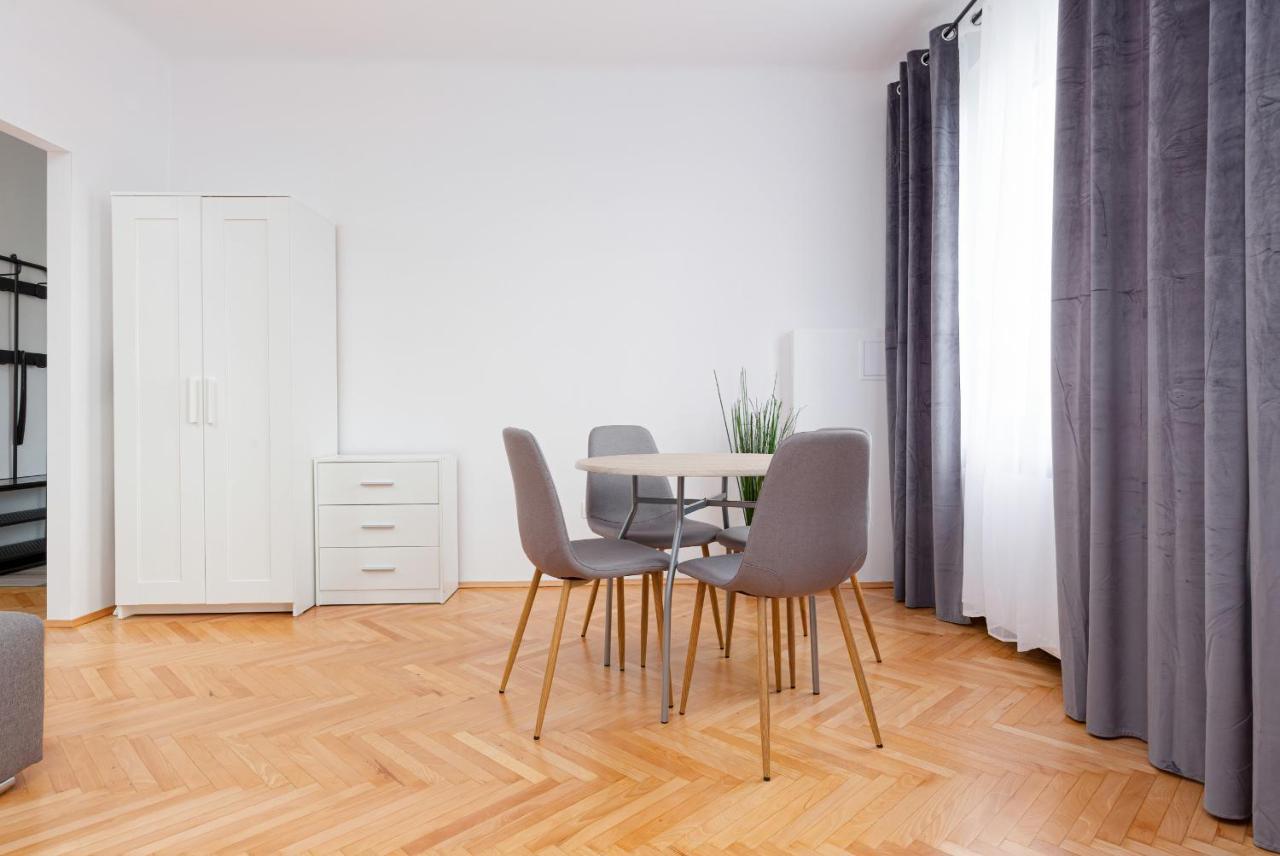 Kamienica Stanislawa Augusta Warszawa By Noclegi Renters Exteriör bild