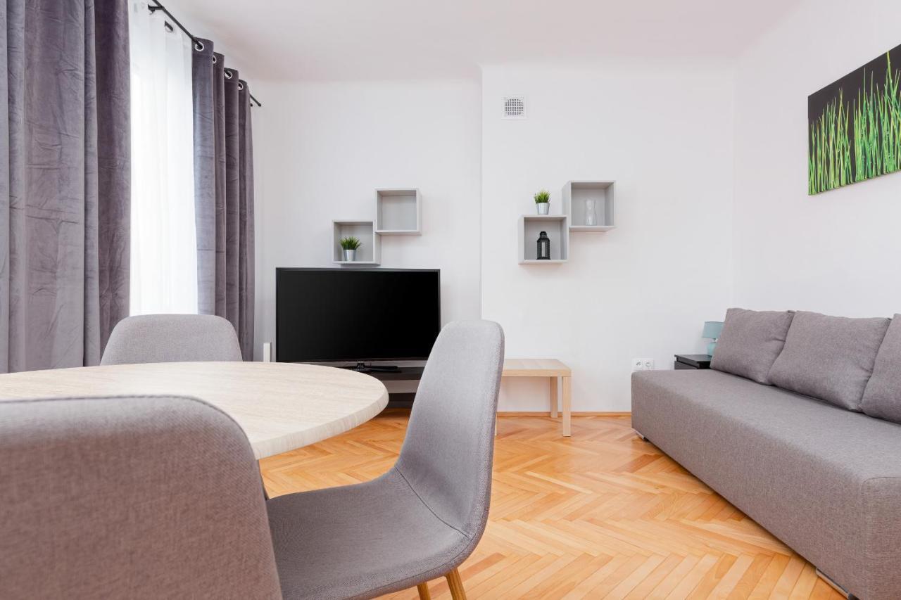Kamienica Stanislawa Augusta Warszawa By Noclegi Renters Exteriör bild